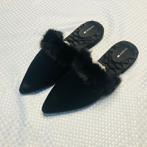 Birdies Dove Satin Pointy Toe Faux Fur Mules - Picture 2 of 7